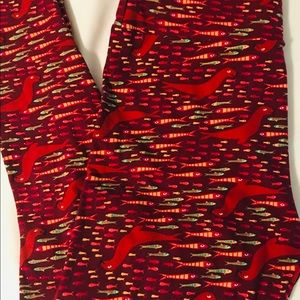 LuLaRoe Leggings with seals and fish